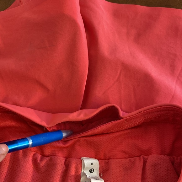 Lululemon - Picture 4 of 10